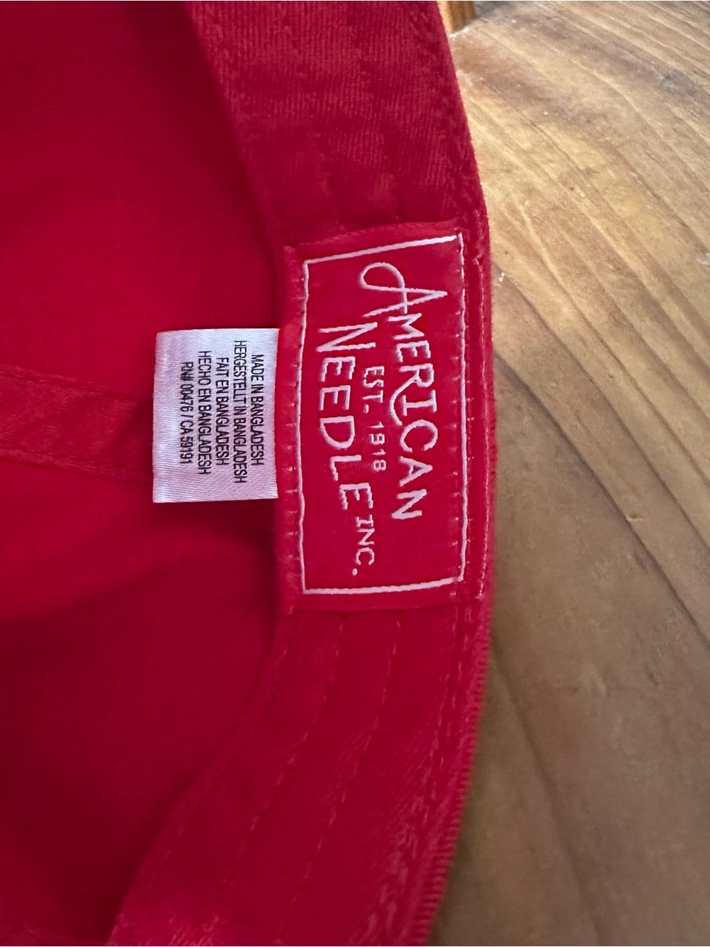 Anthropologie Wanderlust London Baseball Cap Red - Picture 2 of 4